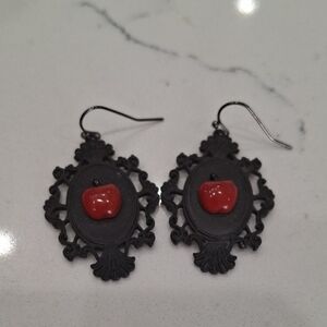 Snow White Earrings